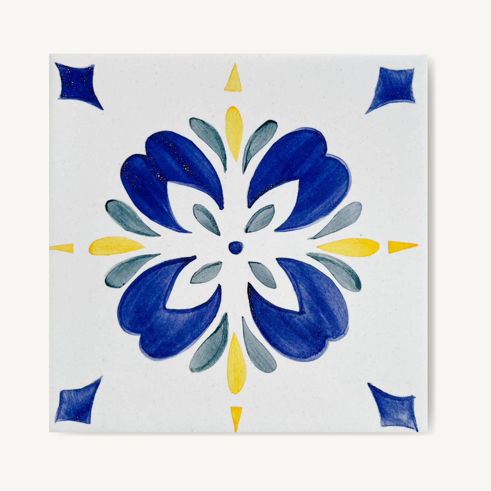 kafelek ornamentalny niebiesko-żółto-niebieski malowany ręcznie