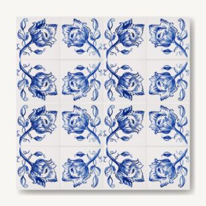 Rytm kafelków z namalowanymi ręcznie niebieskimi kwiatami