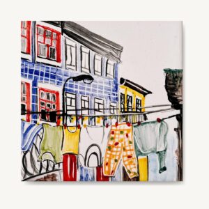 Pranie suszące się na ulicy w Porto - taki widok można napotkać na każdym kroku! Tutaj akurat na kafelku ceramicznym ręcznie malowanym