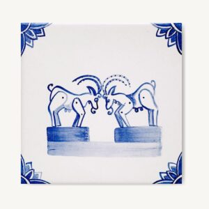 Koziołki poznańskie namalowane ręcznie na kafelku ceramicznym w stylu Delft