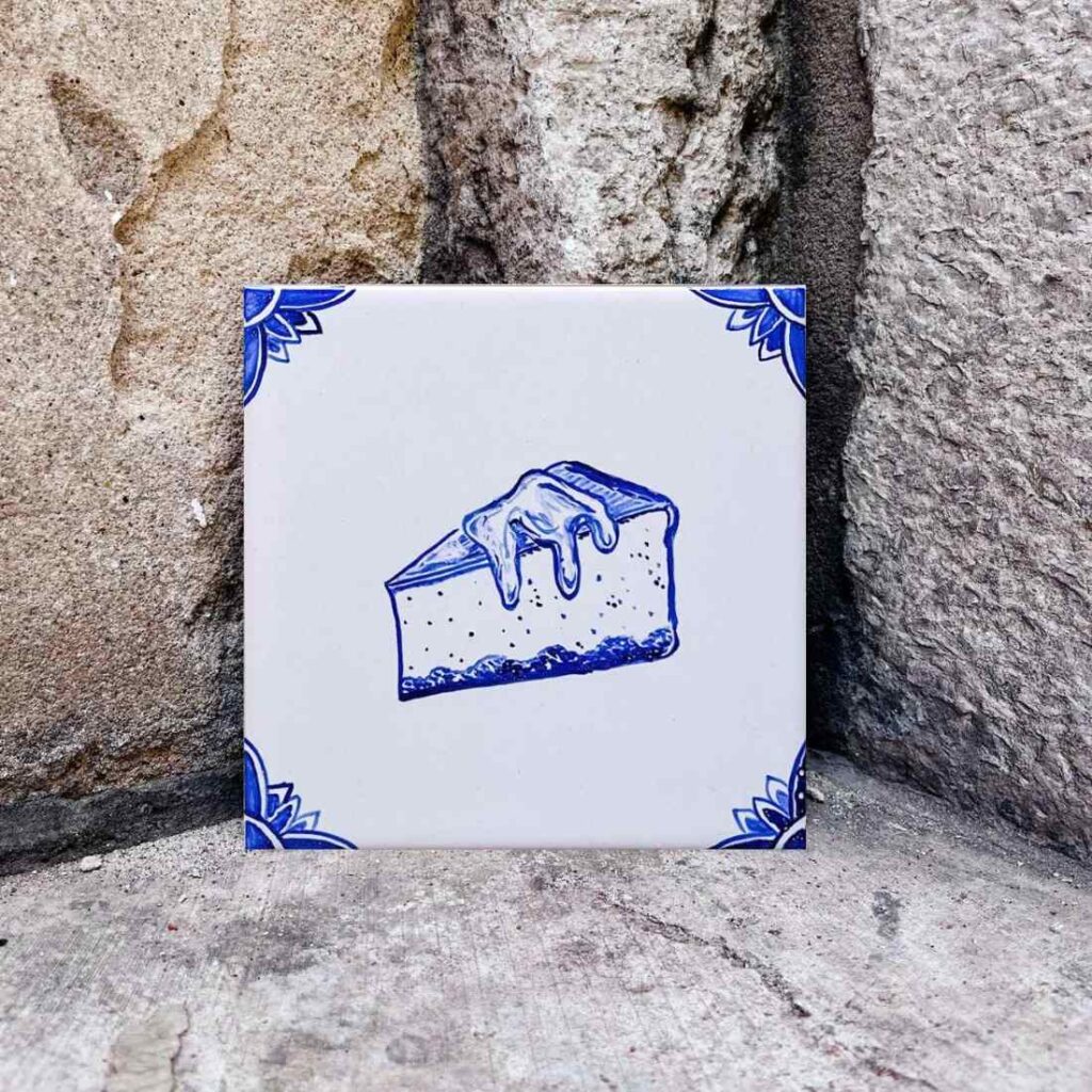 sernik namalowany na kafelku ceramicznym