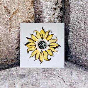 Kafelek ze słonecznikiem ręcznie malowany