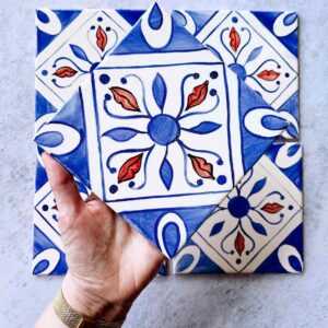 Sabor - ornament połączony surrealistycznie z ustami