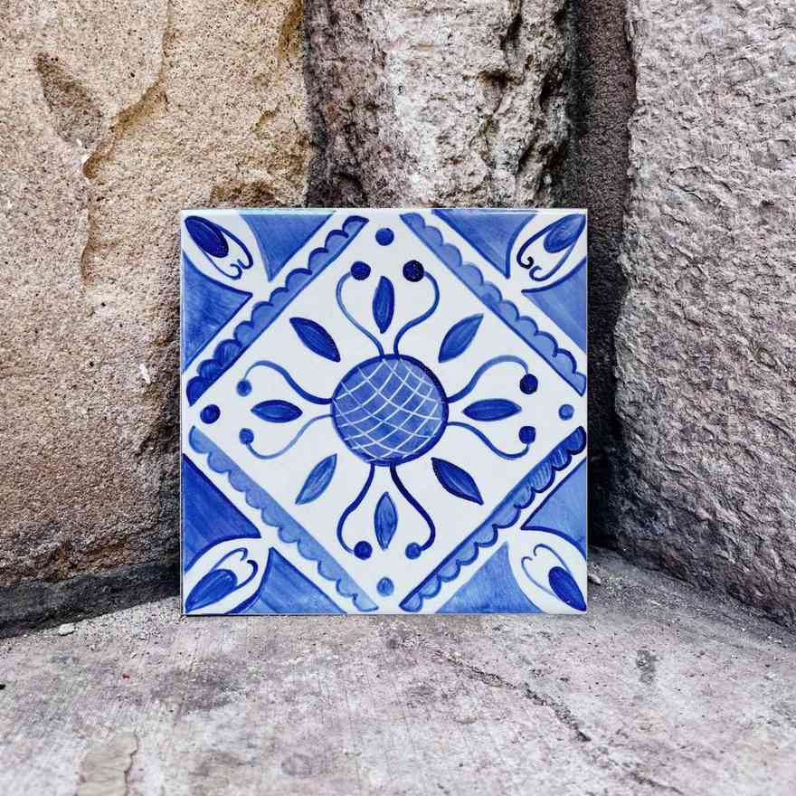 Nasycony wzór portugalski obowiązkowo w kolorze niebieskim!